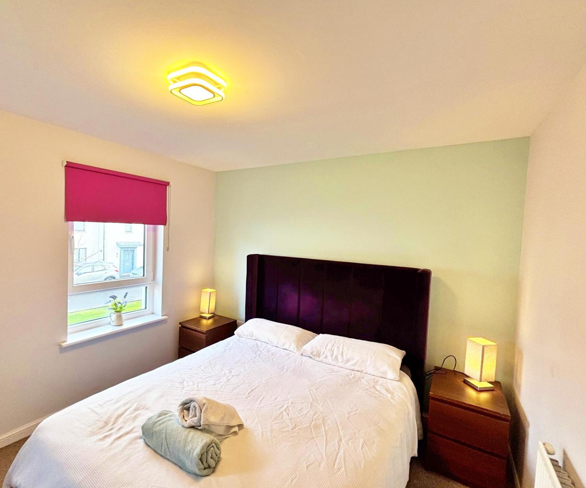 3 Bed House With Parking Near Airport Villa EDI Eksteriør billede